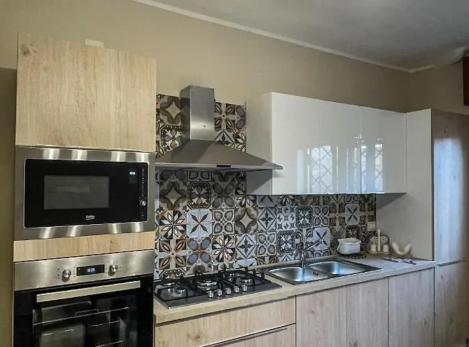 בית נופש A 2 Passi Dal Mare פורטו צ'זראו